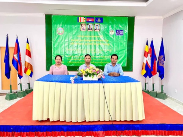 វគ្គបណ្តុះបណ្តាលគ្រូបង្គោលស្តីពី “ការគ្រប់គ្រង និងកម្ចាត់ សមាសភាពចង្រៃលើដំណាំស្វាយ ស្វាយចន្ទី ដំឡូងមី និងបន្លែ” នៅខេត្តកំពង់ធំ និងខេត្តព្រះវិហារ