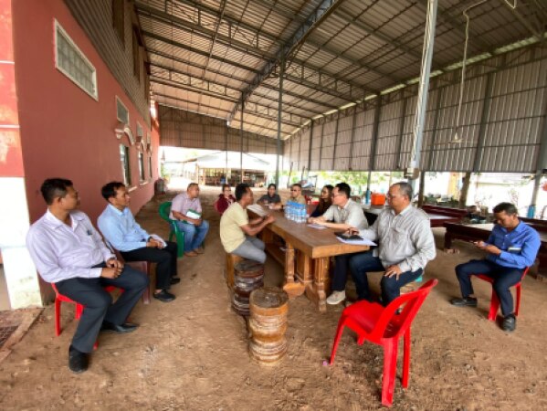 ចុះពិនិត្យទៅលើការអនុវត្តគម្រោងរបស់កសិកដែលបានទទួលប្រាក់កម្ចីពីគម្រោង (ACSEP) កសិករចិញ្ចឹមមាន់ស្រុក និងសហគមន៍កសិកម្មដាំបន្លែ ក្នុងខេត្តសៀមរាប